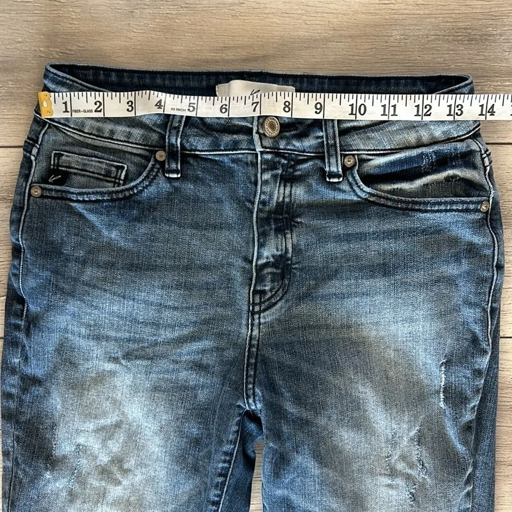 KanCan size 26 skinny fit jeans